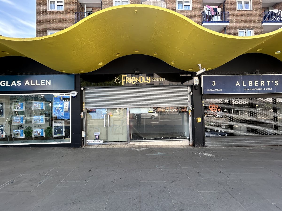 Retail Parade 2 Central Parade, Hoe Street, London – Dobbin and Sullivan